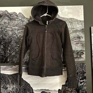 Lululemon Scuba zip up hoodie black size 4